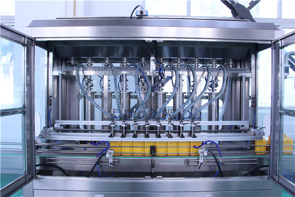 máquina de llenado de lubricante