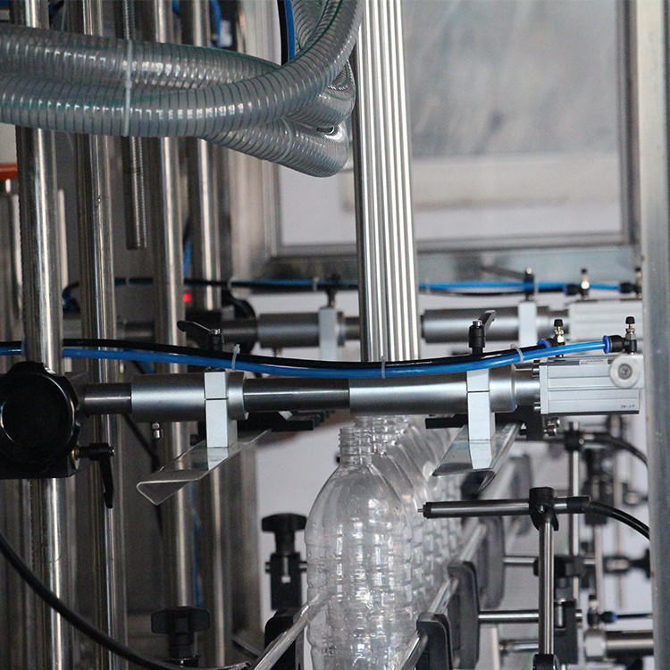 máquina de llenado de aceite 